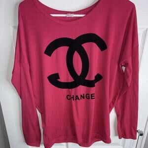 Change Pink Logo Accent Long Sleeve Round Neck Women's Regular Fit T-Shirt L